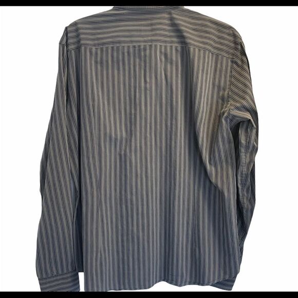 COPY - Hugo boss gray navy striped dress shirt size XL - Picture 2 of 8